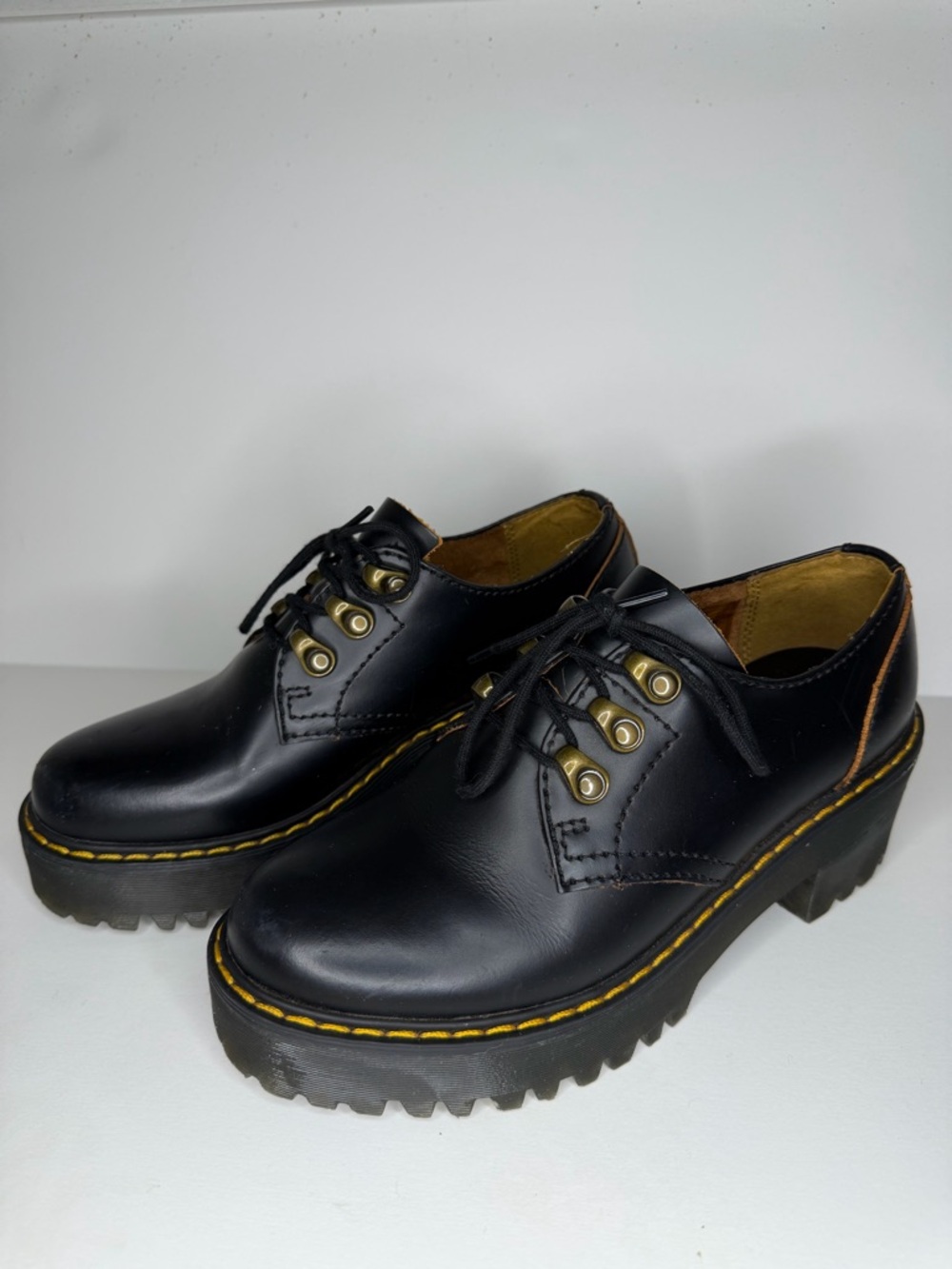 Dr. Martens Leona Lug Sole Platform Derby shoes